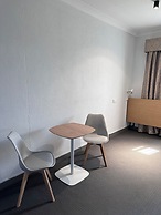 Spa Village Motel