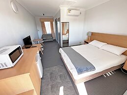 Spa Village Motel