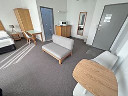 Spa Village Motel