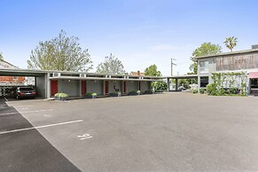 Botanical Motel