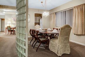 Rosellen Suites At Stanley Park