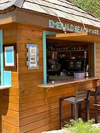 Emerald Beach Resort