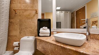 Emerald Beach Resort