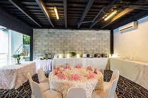 Riande Urban Hotel