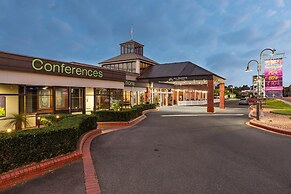 All Seasons Resort