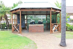 Swan Hill Resort