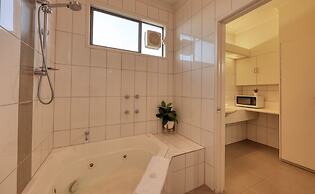 Swan Hill Resort