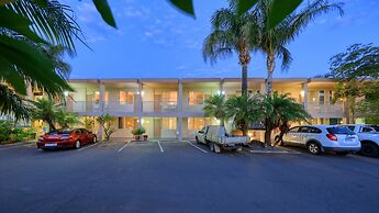 Swan Hill Resort