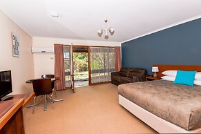 River Country Inn
