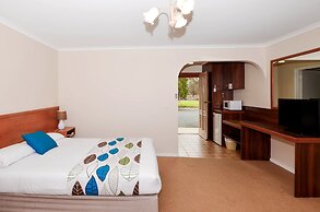 River Country Inn