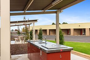 Presidential Motel