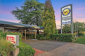 Plainsman Motel