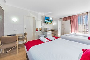 Plainsman Motel