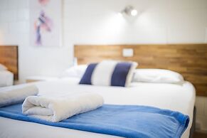 Plainsman Motel