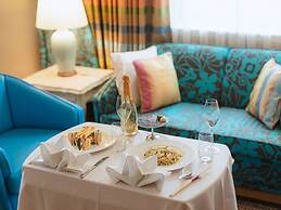 The Riviera Hotel