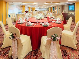 The Riviera Hotel