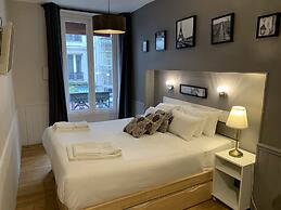 Hotel Apollo Opera