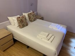 Hotel Apollo Opera