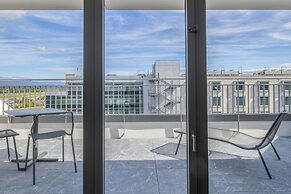 Hilton Geneva Hotel and Conference Centre