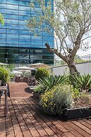 Hilton Geneva Hotel and Conference Centre