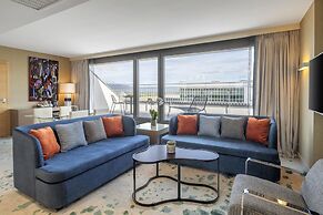 Hilton Geneva Hotel and Conference Centre