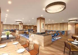 Hilton Geneva Hotel and Conference Centre