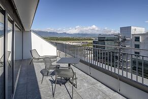 Hilton Geneva Hotel and Conference Centre