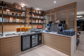 Hilton Geneva Hotel and Conference Centre