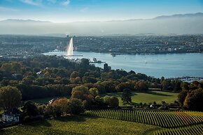 Hilton Geneva Hotel and Conference Centre