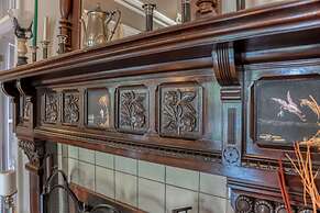 Hochelaga Inn