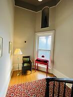 Hochelaga Inn