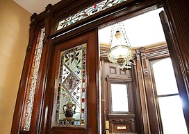 Idlewyld Inn & Spa