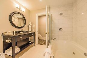 Idlewyld Inn & Spa