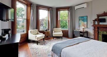 Idlewyld Inn & Spa