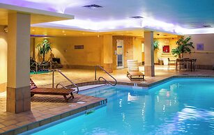 iHOTEL & Conference Center Red Deer
