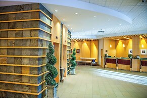 iHOTEL & Conference Center Red Deer