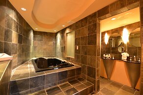 iHOTEL & Conference Center Red Deer