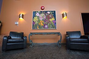 Royal Hotel West Edmonton, Trademark Collection by Wyndham