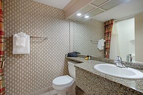 Best Western Plus Port O'Call Hotel