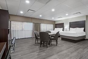 Best Western Plus Port O'Call Hotel
