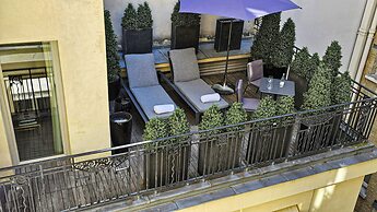 Hôtel Montaigne