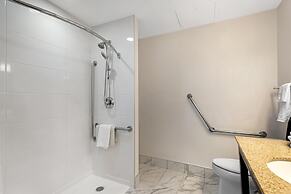 Best Western Plus Suites Downtown