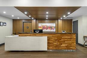 Best Western Plus Suites Downtown