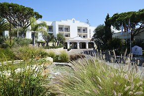 Dona Filipa Hotel