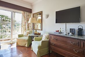 Dona Filipa Hotel