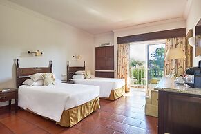 Dona Filipa Hotel