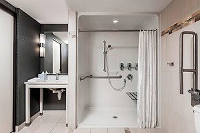Four Points by Sheraton London