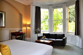 Victoria Square Hotel