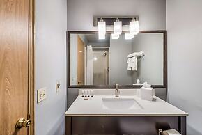 Red Lion Inn & Suites Sequim