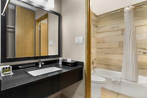 Best Western Plus Country Meadows Inn
